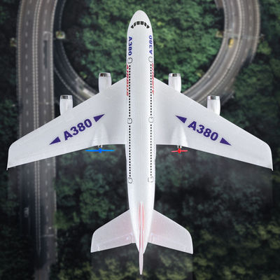 Plan de 360 degrés de rotation de cascadeur Jouet 80M Distance à distance Source d'alimentation électrique Rc contrôle à distance Jet Plane