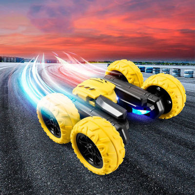 High Speed LED Lights RC Car La plus récente voiture à dérive à double face avec télécommande et alimentation électrique