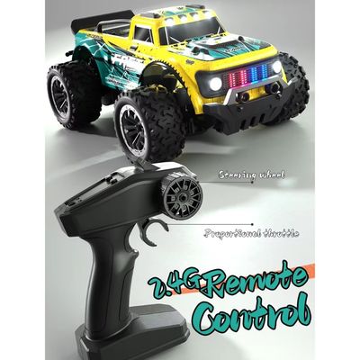 1/20 Échelle 2 roues motrices Évitement des collisions automobiles 2.4g Télécommande hors route Véhicule routier Véhicule pour 14 ans et plus