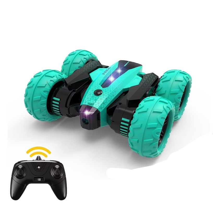 S-015 4wd 360 degrés de rotation Mini Rc Stunt Car 2.4ghz télécommande Rc voiture électrique jouet Rc Spray Roll Drift voiture pour les enfants cadeaux